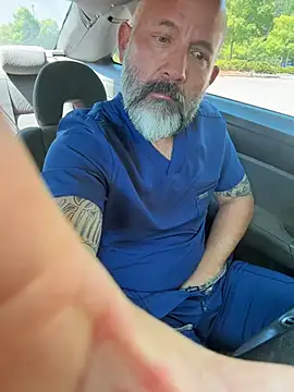 Snapshot of fuckadilf chatting on May 4, 2026, 3:52 pm fuckadilf online show from May 4, 2026, 3:52 pm