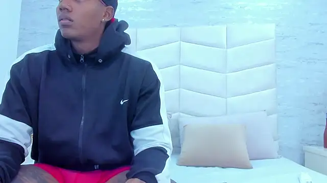 Snapshot of jax_black chatting on October 9, 2025, 8:29 pm jax black online show from October 9, 2025, 8:29 pm