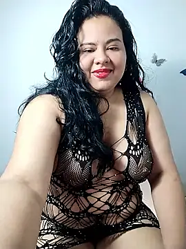 Tania cruz  online show from January 10, 2026, 4:03 am