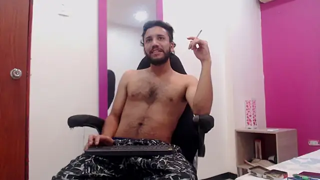 Juan FelipeX01 online show from November 4, 2025, 5:01 pm