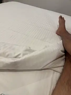 HenryLee1983-cums online show from April 20, 2026, 5:48 pm