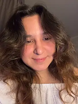 Luisaa rosee online show from October 12, 2025, 11:26 pm