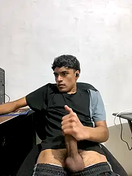 feetbooy online show from December 5, 2025, 8:16 pm