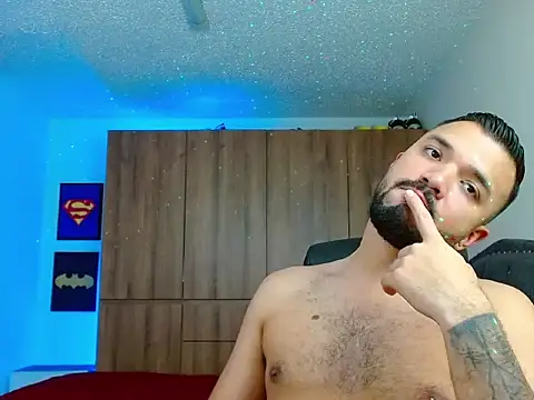 mathewv  online show from November 28, 2025, 4:59 am