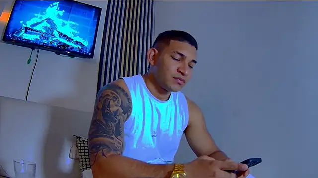 venedic bull online show from December 21, 2025, 4:41 am