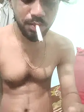 Snapshot of Hotraj24 chatting on June 22, 2026, 1:40 am Hotraj24 online show from June 22, 2026, 1:40 am