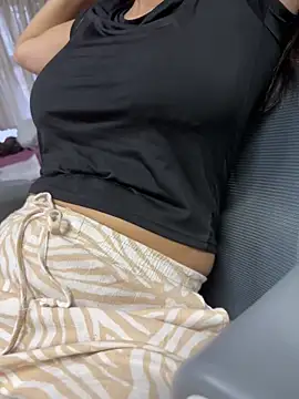 fthkd5556 online show from April 2, 2026, 9:34 pm