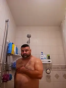 Roddog18 online show from November 15, 2025, 6:11 am