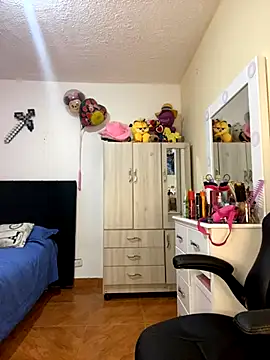 Miichii online show from October 8, 2025, 12:08 am