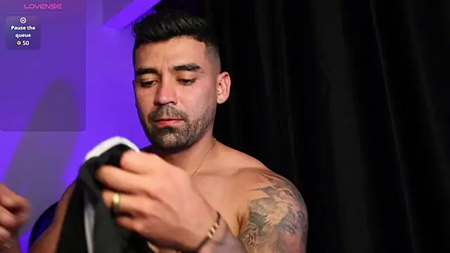 SOY MIKE online show from October 11, 2025, 10:52 pm