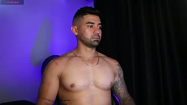 SOY MIKE online show from October 18, 2025, 7:03 pm