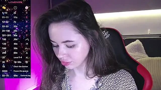 AlmaryKim online show from December 20, 2024, 9:21 am