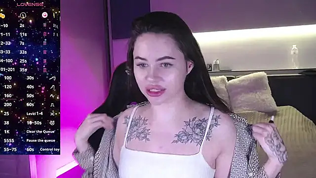 AlmaryKim online show from December 21, 2024, 12:38 pm