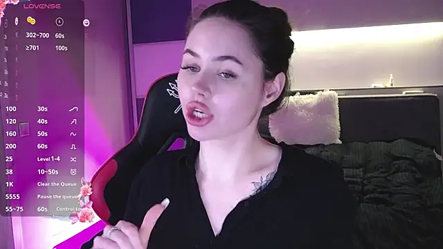 AlmaryKim online show from January 12, 2025, 7:53 pm