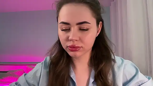 AlmaryKim online show from February 20, 2025, 10:04 pm