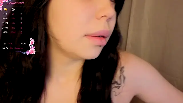 marymayven online show from November 5, 2025, 2:33 am