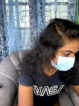 SukiyamaAsia online show from November 9, 2025, 8:01 am