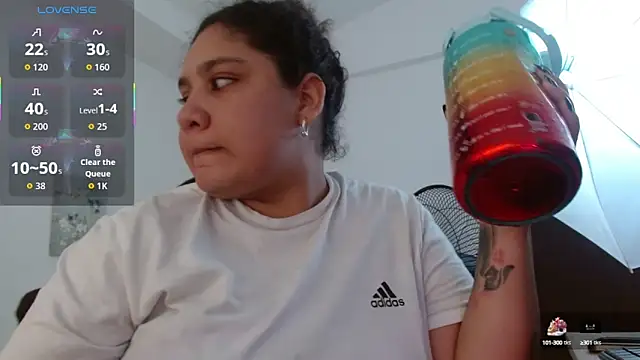 roxx iie online show from October 13, 2025, 9:15 pm