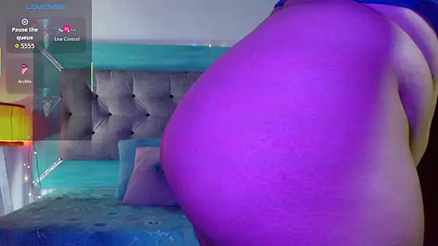 roxx iie online show from October 19, 2025, 7:25 pm