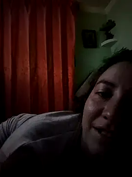 annyaparis online show from October 20, 2025, 4:24 am