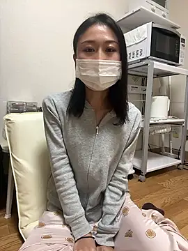 mia2 jp online show from November 16, 2025, 7:36 am