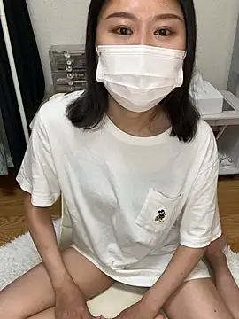 Snapshot of mia2_jp chatting on July 6, 2026, 1:57 am mia2 jp online show from July 6, 2026, 1:57 am