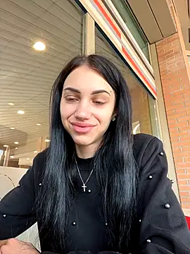 Snapshot of ilariea_girl chatting on October 11, 2025, 12:58 pm ilariea girl online show from October 11, 2025, 12:58 pm