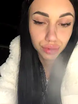 Snapshot of ilariea_girl chatting on October 20, 2025, 8:31 pm ilariea girl online show from October 20, 2025, 8:31 pm