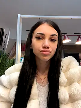 Snapshot of ilariea_girl chatting on October 23, 2025, 2:16 pm ilariea girl online show from October 23, 2025, 2:16 pm