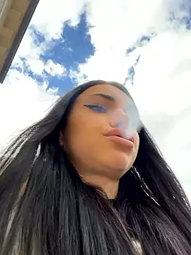 Snapshot of ilariea_girl chatting on October 24, 2025, 2:13 pm ilariea girl online show from October 24, 2025, 2:13 pm