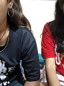 Unique girls90 online show from October 16, 2025, 1:34 pm