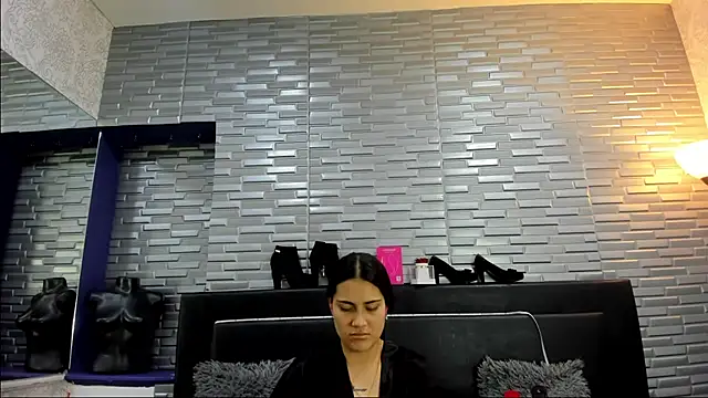 ChloeMorelli online show from October 15, 2025, 2:22 am