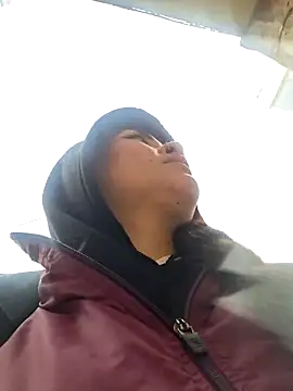 ChloeMorelli online show from December 2, 2025, 11:59 am