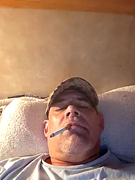 DeeBestEver online show from November 9, 2025, 11:25 pm