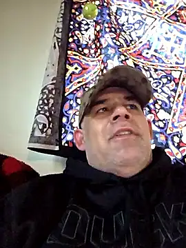 DeeBestEver online show from November 11, 2025, 4:07 pm