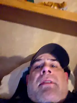 Snapshot of DeeBestEver chatting on March 1, 2026, 2:46 am DeeBestEver online show from March 1, 2026, 2:46 am