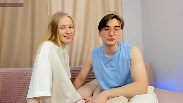 LoversFire online show from November 21, 2025, 1:21 pm