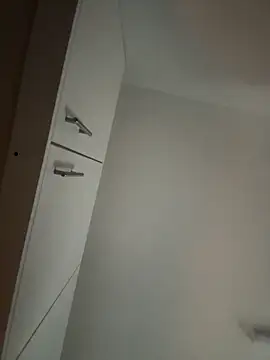 Victoria6989 online show from December 18, 2025, 10:54 am