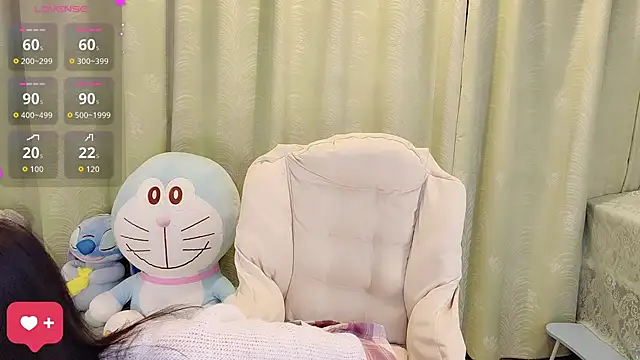 kindbee online show from November 13, 2025, 11:31 am