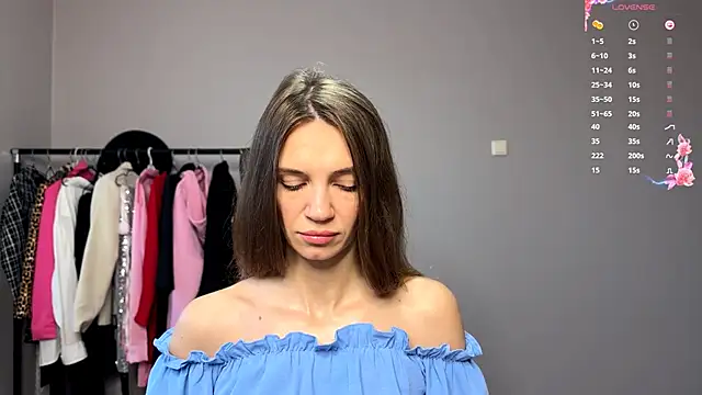 Snapshot of OdaMinty chatting on October 16, 2025, 6:25 am OdaMinty online show from October 16, 2025, 6:25 am