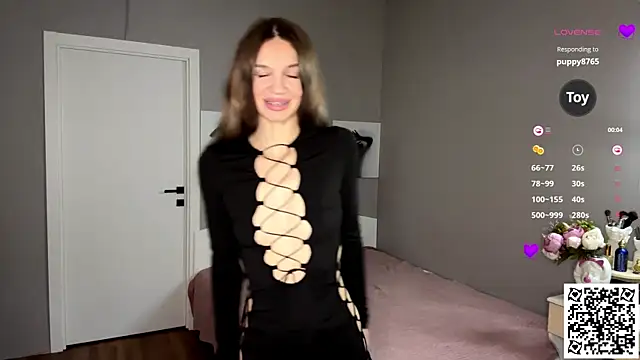 Snapshot of OdaMinty chatting on November 11, 2025, 6:57 am OdaMinty online show from November 11, 2025, 6:57 am