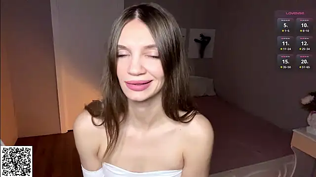 Snapshot of OdaMinty chatting on December 1, 2025, 6:40 am OdaMinty online show from December 1, 2025, 6:40 am