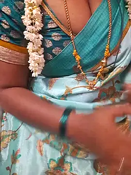 Tamil Ammani online show from April 20, 2026, 6:31 pm