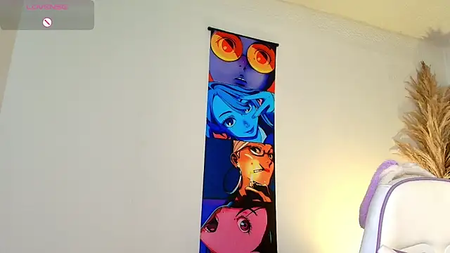 Bennuluspeach  online show from March 31, 2026, 12:05 pm