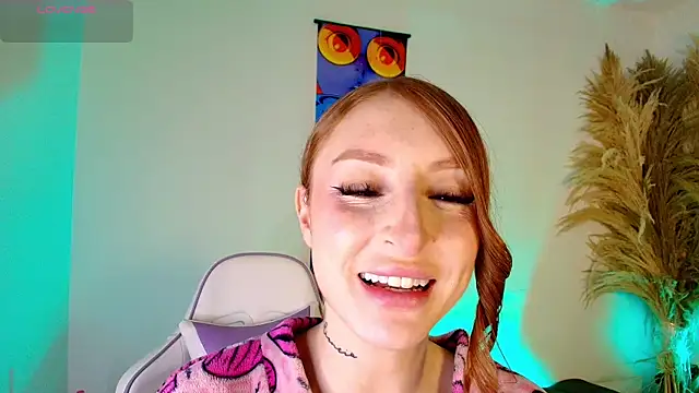 Snapshot of Bennuluspeach_ chatting on May 20, 2026, 11:05 am Bennuluspeach online show from May 20, 2026, 11:05 am