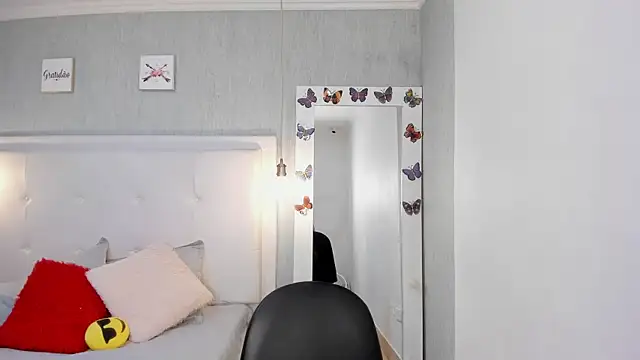 is a bell online show from November 10, 2025, 1:43 pm