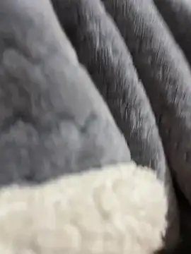 Snapshot of Jhonny7ksd chatting on November 17, 2025, 10:04 pm Jhonny7ksd online show from November 17, 2025, 10:04 pm