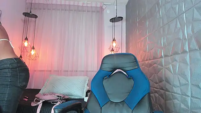 Snapshot of MADDY_MAGIC chatting on November 7, 2025, 7:47 pm MADDY MAGIC online show from November 7, 2025, 7:47 pm