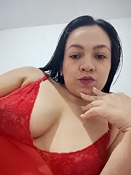 LindaSalo33 online show from October 12, 2025, 8:30 pm