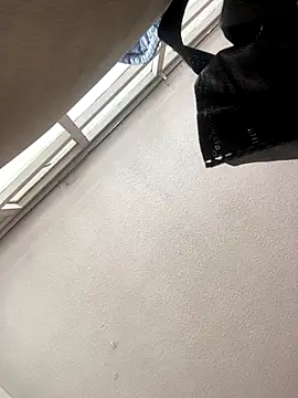 Ada Pink online show from November 13, 2025, 5:01 pm